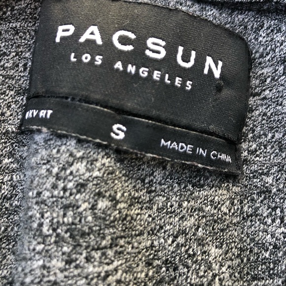 Pacsun T-Shirt - Picture 2 of 2